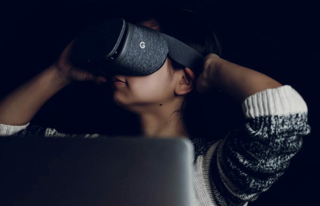 Google VR or a new Social Media platform